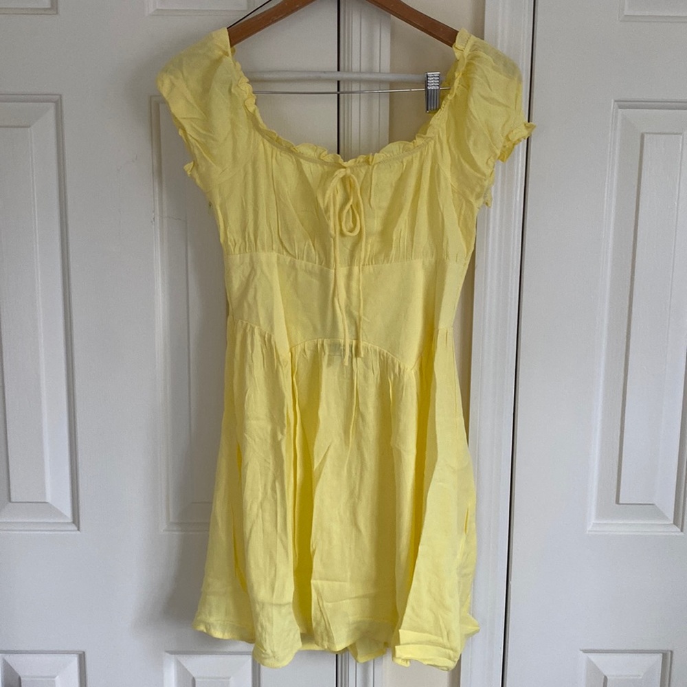 Yellow dress - size small - tags on